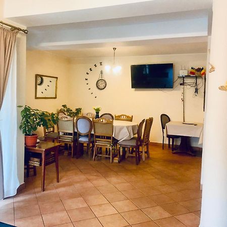 Hasienda Rîşnov Εξωτερικό φωτογραφία